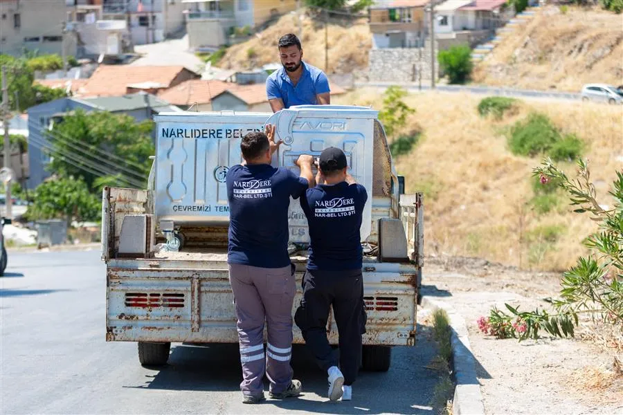Narlıdere Belediyesi’nden çevre temizliği için 200 yeni çöp konteyneri