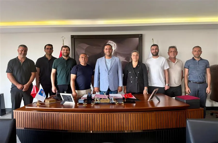 Narlıdere Belediyesi’nde emek kazandı, toplu sözleşmede imzalar atıldı