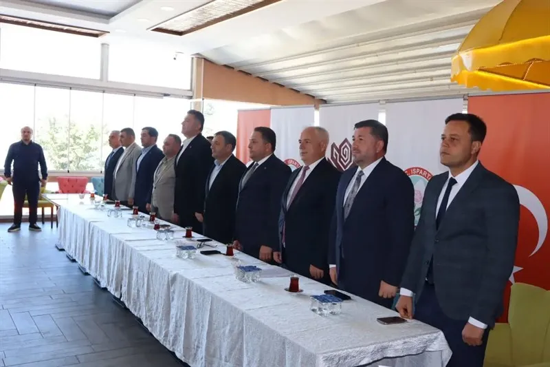 Okullara ve muhtarlara bilgisayar desteği