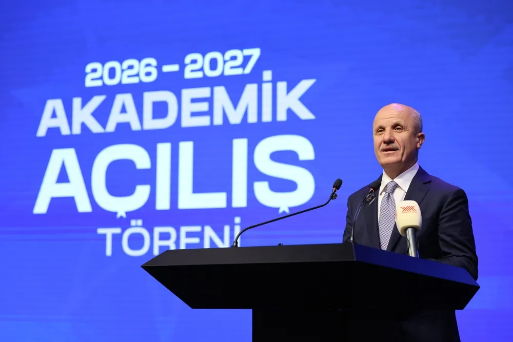 Üniversitelerde yeni eğitim anlayışı: Daha az ders, daha fazla uygulama ve yaparak öğrenme