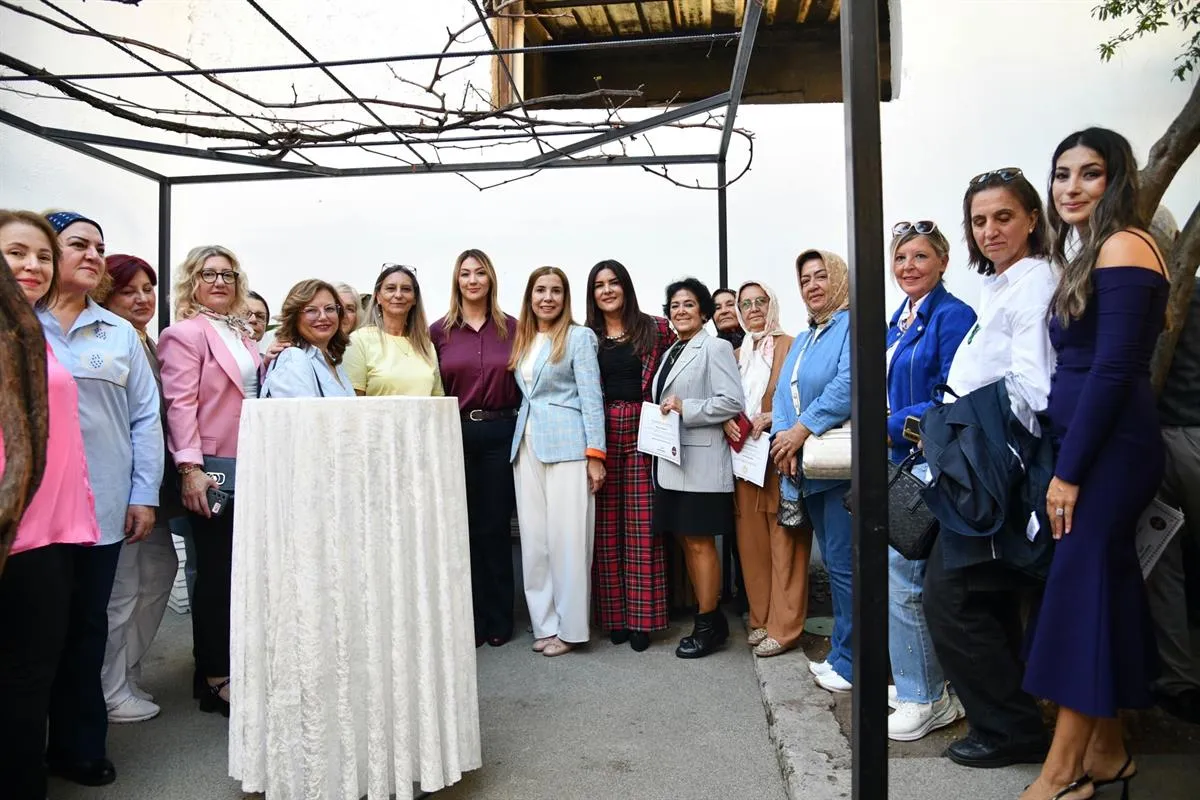 Karesi Belediyesi büyüklerini unutmadı