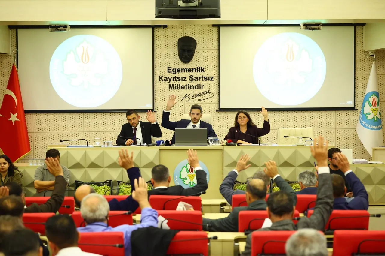 Manisa Büyükşehir Belediyesi Ekim Ayı Meclisi gerçekleştirildi
