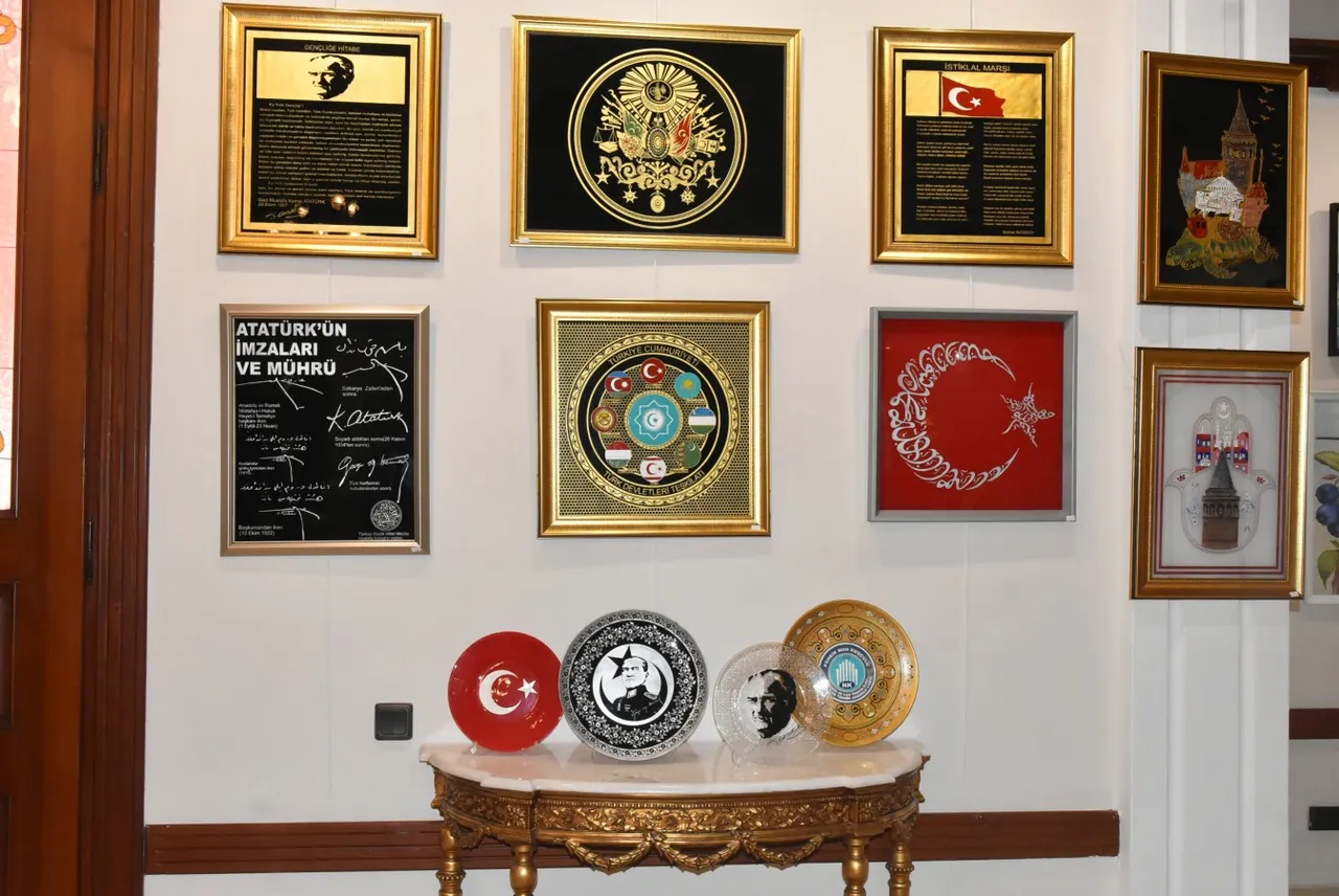 “Kadim Motifler, Modern Çizgiler Sergisi” başladı