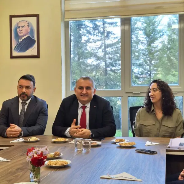 Artvin Çoruh Üniversitesi Rektörü İbrahim Aydın'ın Arhavi yerleşkesi ziyareti