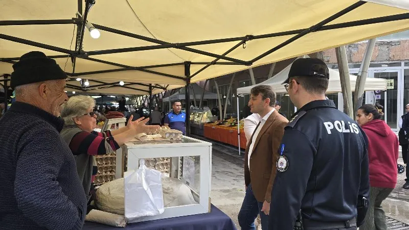 Salı Pazarı ziyareti