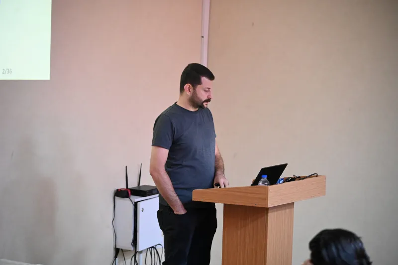 Artvin Çoruh Üniversitesi güvenlik personeline emniyet personelleri tarafından seminer verildi