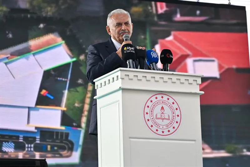 Şükrü Özdilek Kızılay Anaokulu törenle açıldı