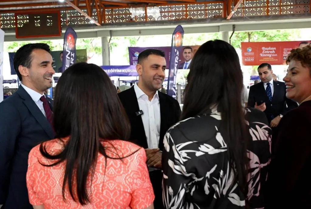 Çukurova Belediyesi 3. Kariyer Fuarı, iş arayanlarla işverenleri buluşturdu