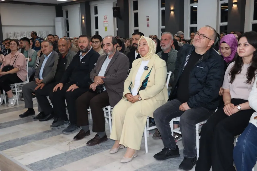 Ömer Demirbağ, İscehisar’da "Gönüllere Dokundu"