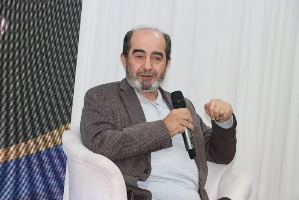 Ömer Demirbağ, İscehisar’da "Gönüllere Dokundu"