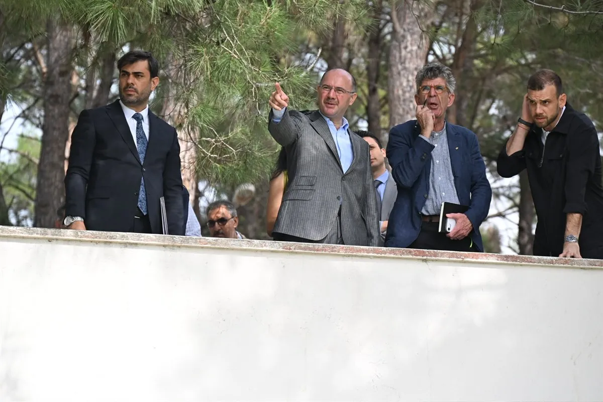 Vali Serdengeçti, Karaçay sosyal tesisleri ve Karatepe Aslantaş Gençlik ve doğa Kampı’nda incelemelerde bulundu