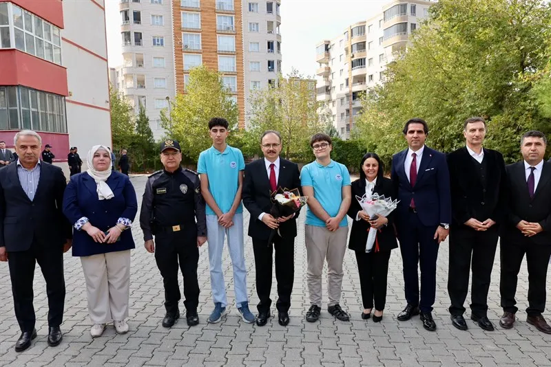 Kurtalan’da şehit polislerin adı kütüphanede yaşatılacak