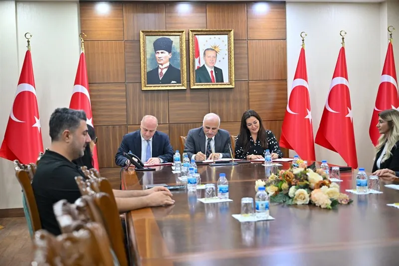 Sur ilçesinde 16 Derslikli İlkokul Yapımı İçin İş Birliği protokolü imzalandı