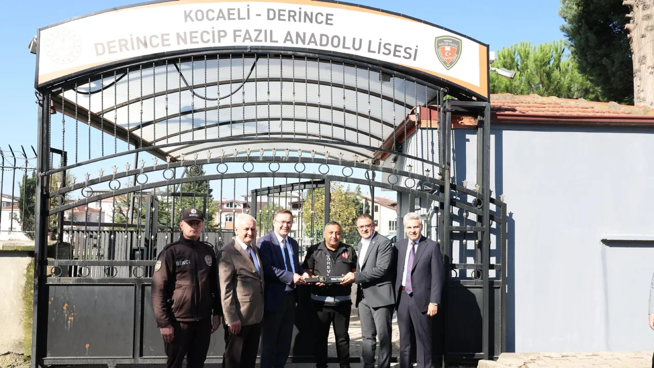 Derince´de 55 okula dedektör desteği
