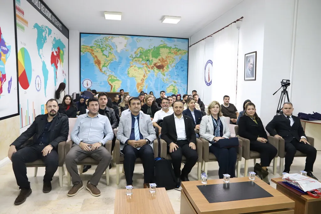 DPÜ’de edebiyat ve yapay zekâ konferansı