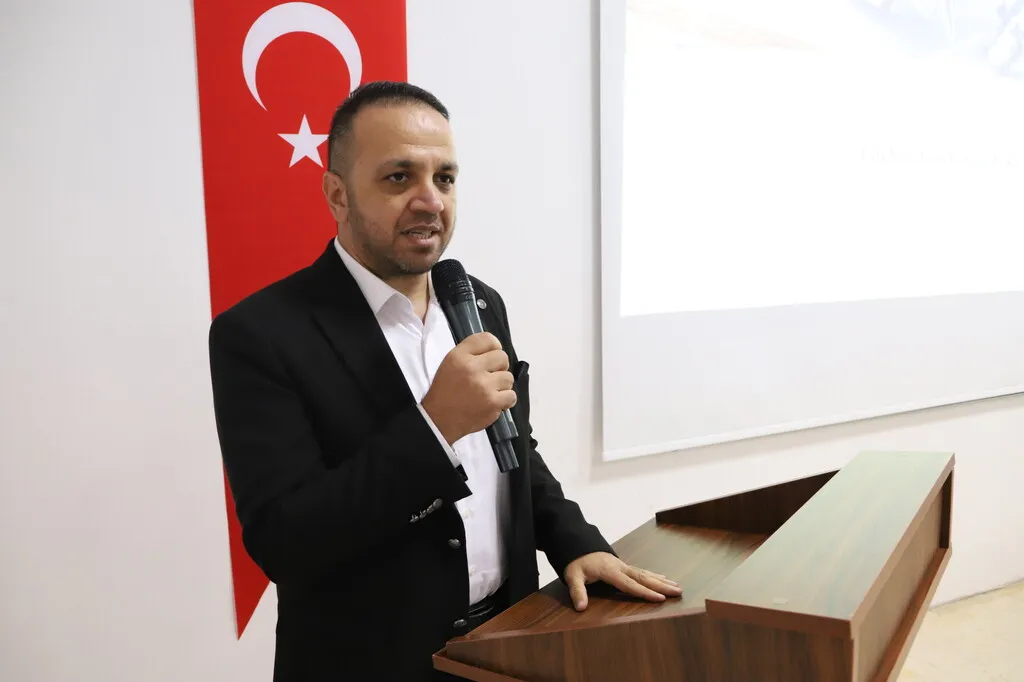 DPÜ’de edebiyat ve yapay zekâ konferansı