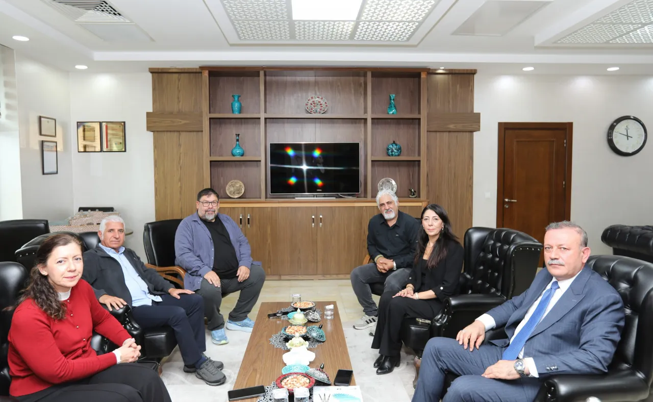 Belgesel Sinemacılar Birliği Sinema Eseri Sahipleri Meslek Birliği Yönetim Kurulu, Rektör Elmastaş’ı ziyaret etti