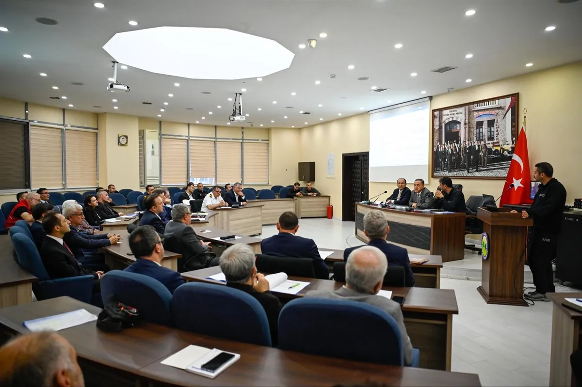 Yalova İl Afet ve Acil Durum Koordinasyon Kurulu toplantısı gerçekleştirildi