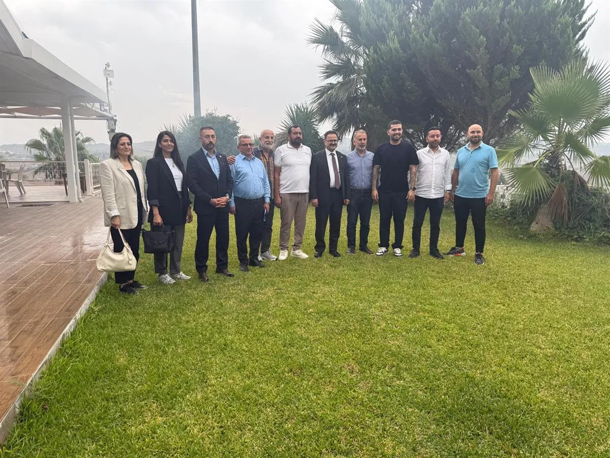 Çukurova Kaymakamı Alkan, Çukurova'da faaliyet gösteren zeytinyağı fabrikasını ziyaret etti