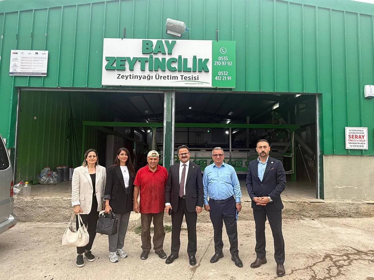 Çukurova Kaymakamı Alkan, Çukurova'da faaliyet gösteren zeytinyağı fabrikasını ziyaret etti
