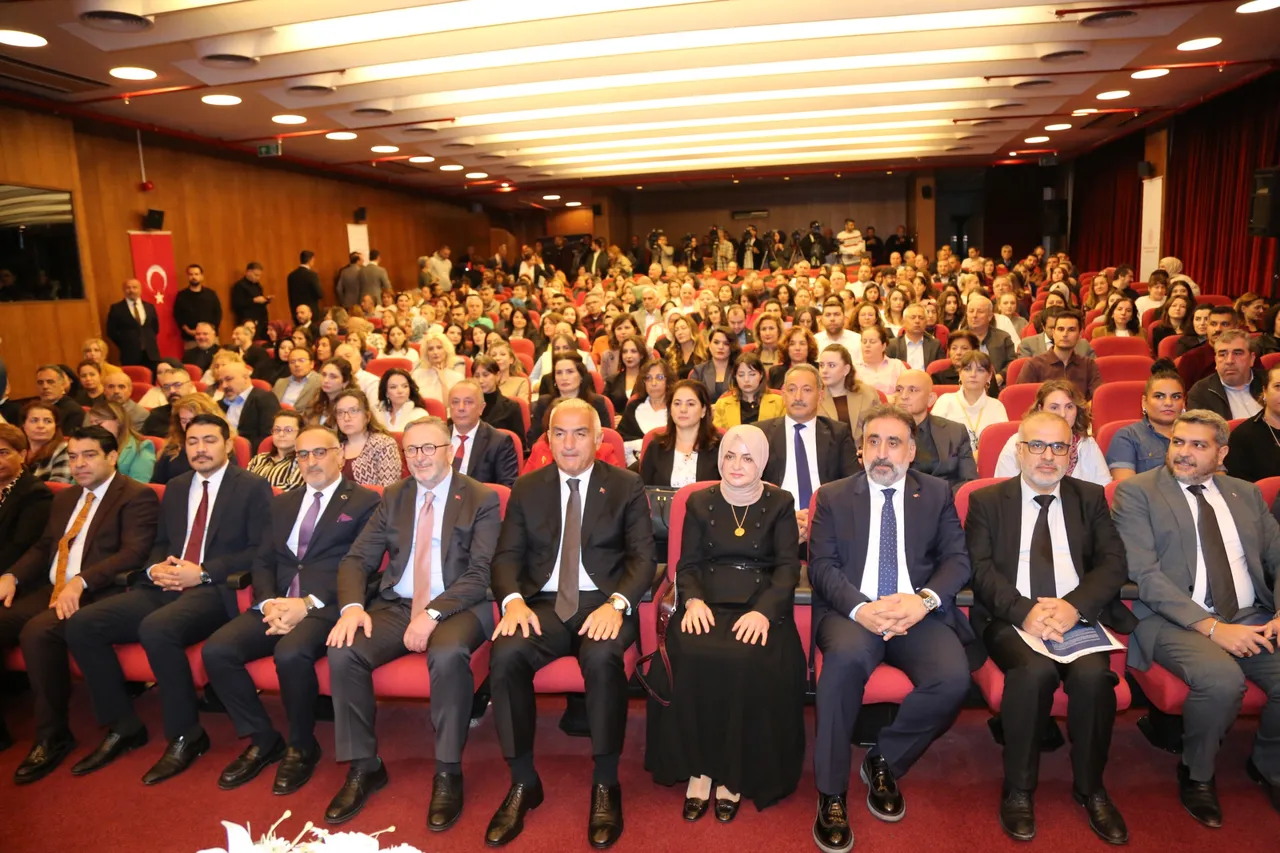 Kürtçe yazılı mirasın önemli Koleksiyonu Millî Kütüphane’de tanıtıldı