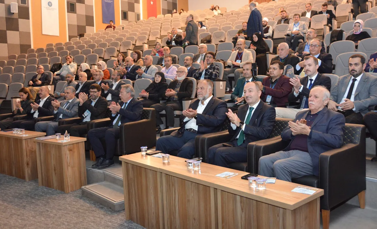 Konya’nın manevi hafızası uluslararası sempozyumla geleceğe taşınıyor