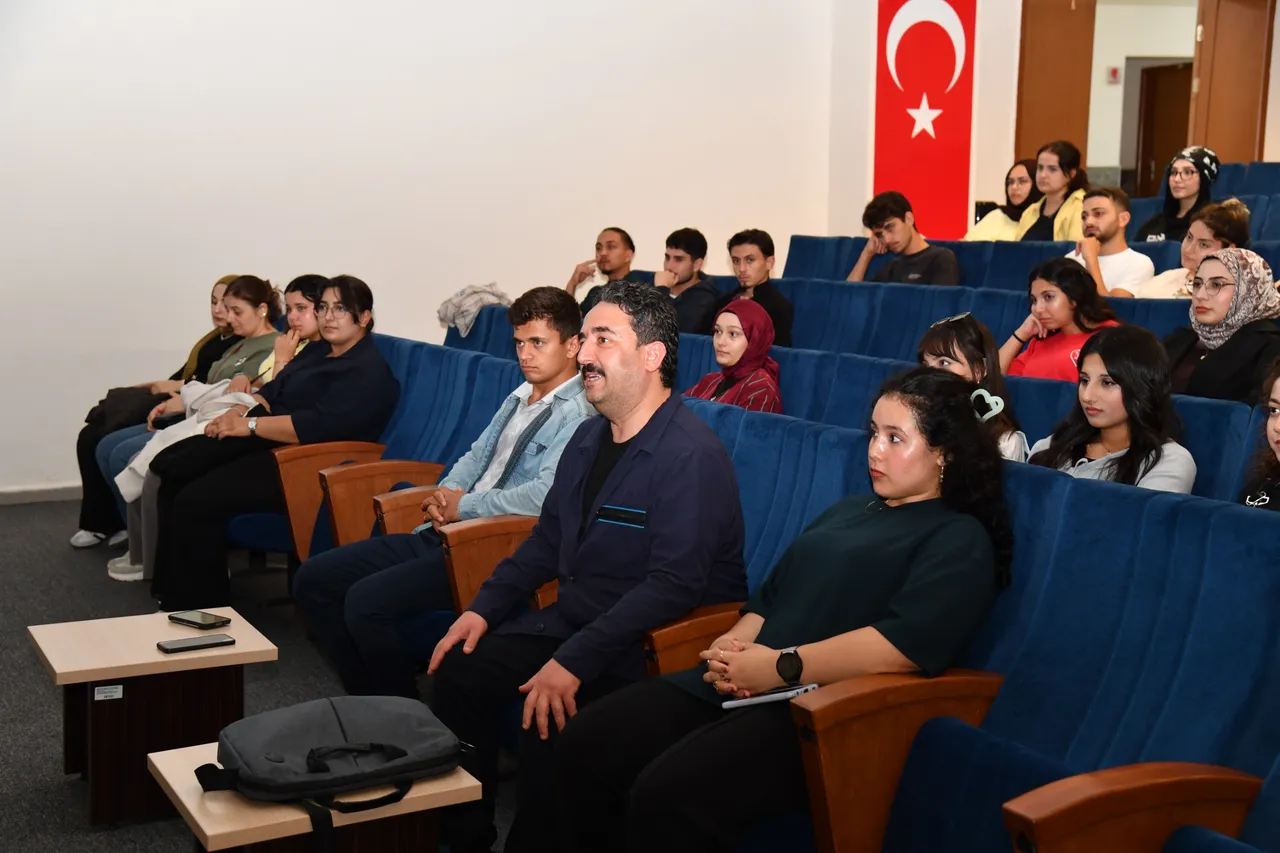Bilgi ve belge yönetimi bölümü öğrencilerinden Osmaniye’de teknik gezi