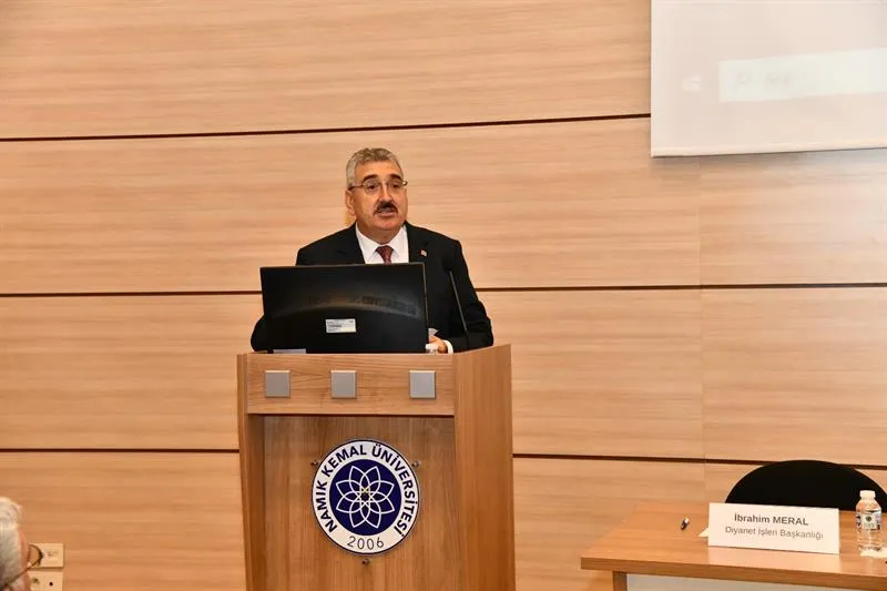 Vali Soytürk 3. Uluslararası Çağdaş Dini Meseleler Sempozyumu’na katıldı