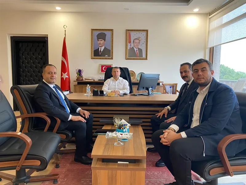 UEDAŞ Edremit İşletme Müdürü Bozan, Edremit Bölge Müdürü Küçük ve Ayvalık UEDAŞ İşletme Müdürü Bozcan'ın ziyareti
