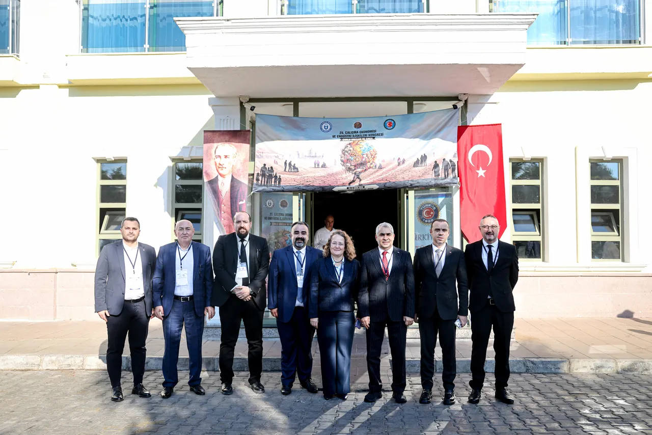 25. Çalışma Ekonomisi ve Endüstri İlişkileri Kongresi Didim’de başladı
