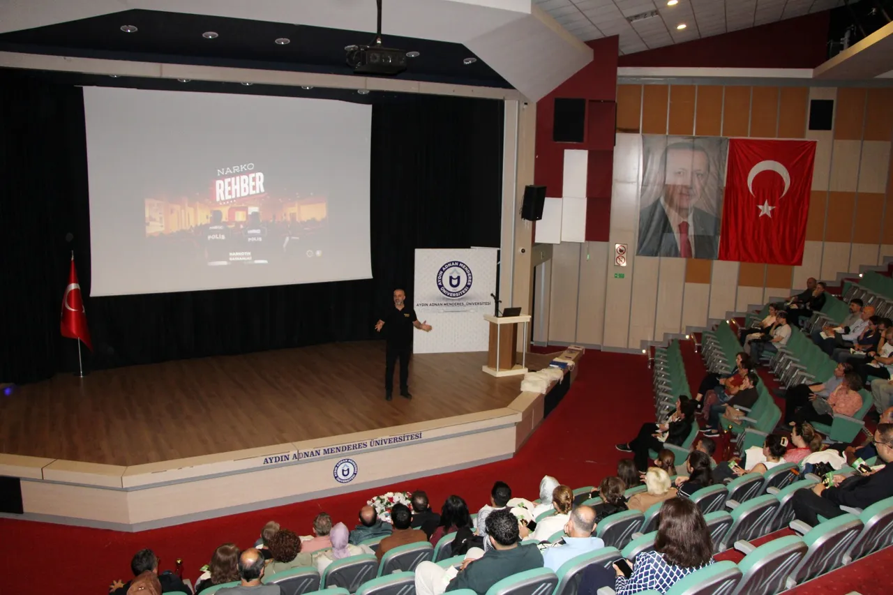 Adnan Menderes Üniversitesi personeline narko-rehber eğitimi verildi