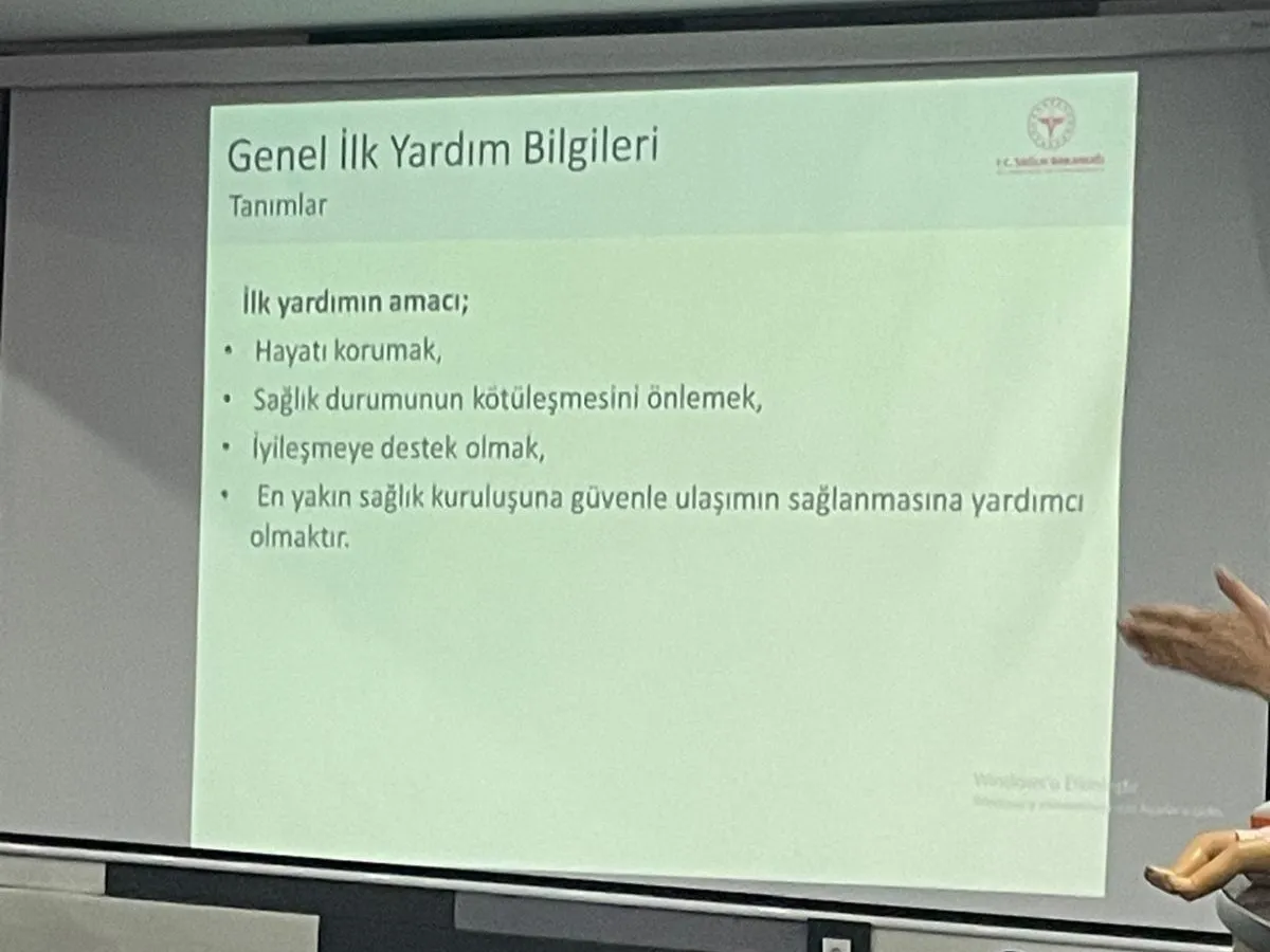 Batman Belediyesi personeline temel ilk yardım eğitimi