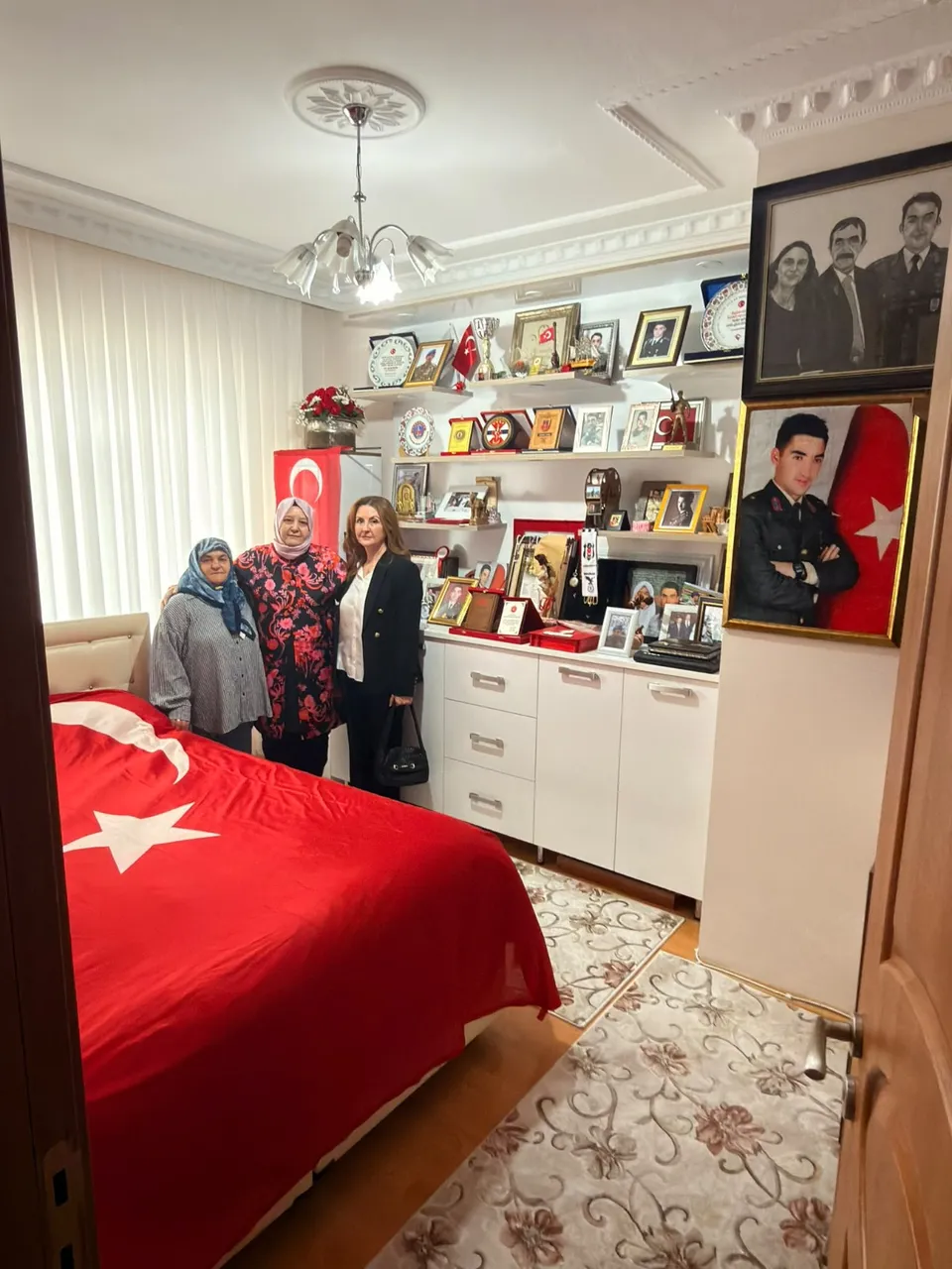 Ankara mülki idare amirlerin eşlerinden Beypazarı ziyareti