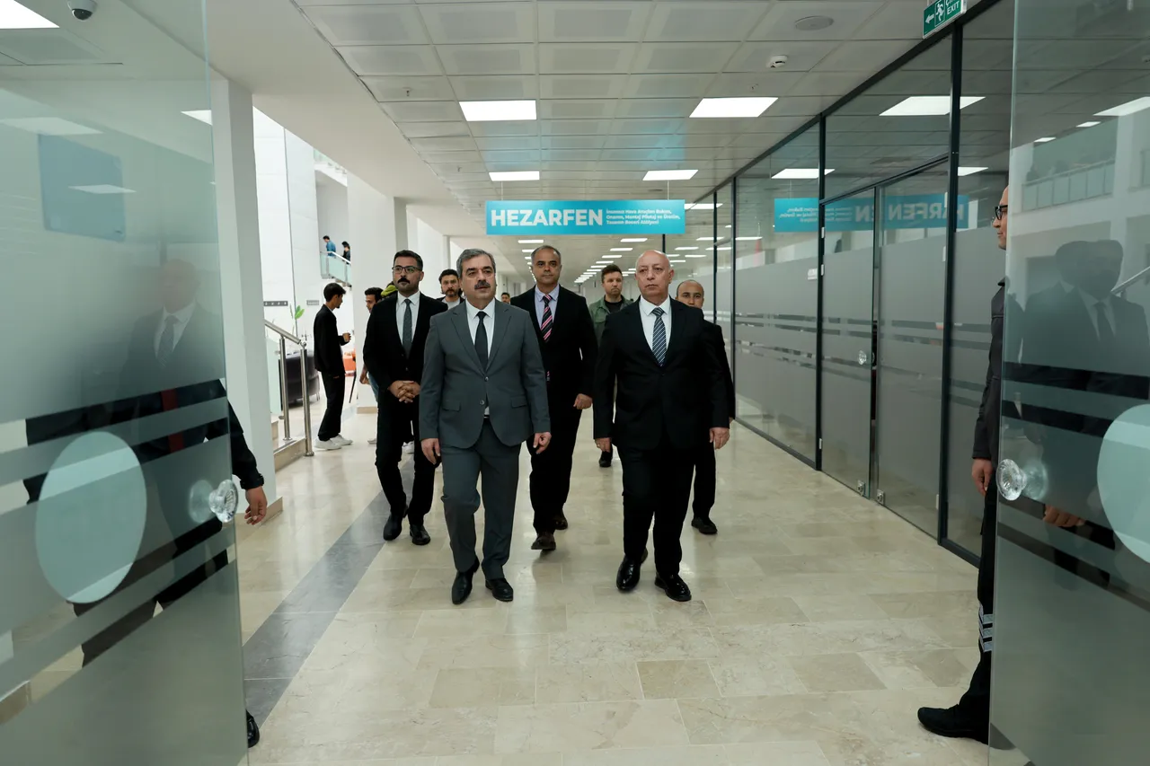 İstiklal Bilim ve Teknoloji Üniversitesi Heyeti, SBTÜ’yü ziyaret etti