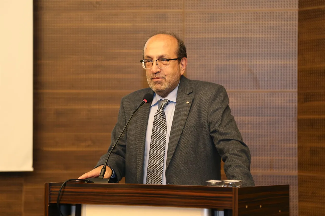 Siirt Üniversitesinde “Terörsüz Türkiye, Demokratik Katılım ve Akademi” konferansı düzenlendi