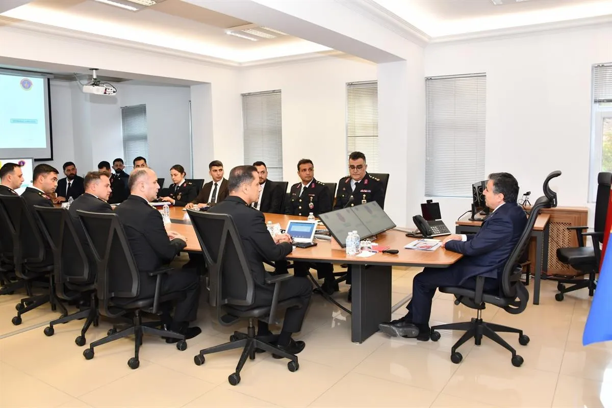 Gümüşhane Valisi Cevdet Atay, İl Jandarma Komutanlığını ziyaret etti