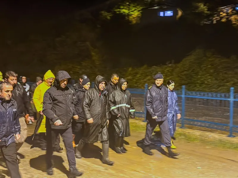 Vali Hacıbektaşoğlu, kuvvetli yağışların ardından sahadaki çalışmaları yerinde inceledi
