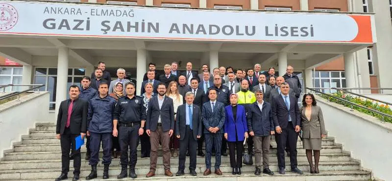 Elmadağ İlçe Yürütme Kurulu toplantısı, Gazi Şahin Anadolu Lisesinde gerçekleştirildi