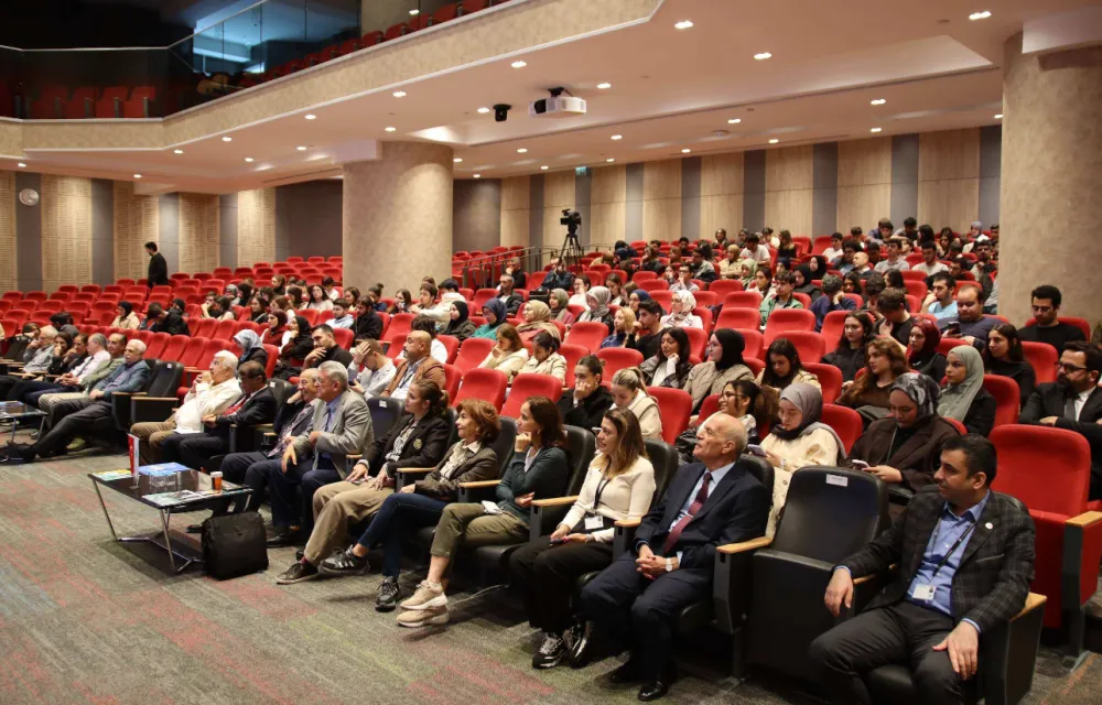 Nevzat Tarhan: Bir hekim olarak bu oyuna gelmeyelim