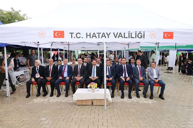 Hatay’da “Köklerden Göklere Defne Bilim Şenliği” açılışı yapıldı