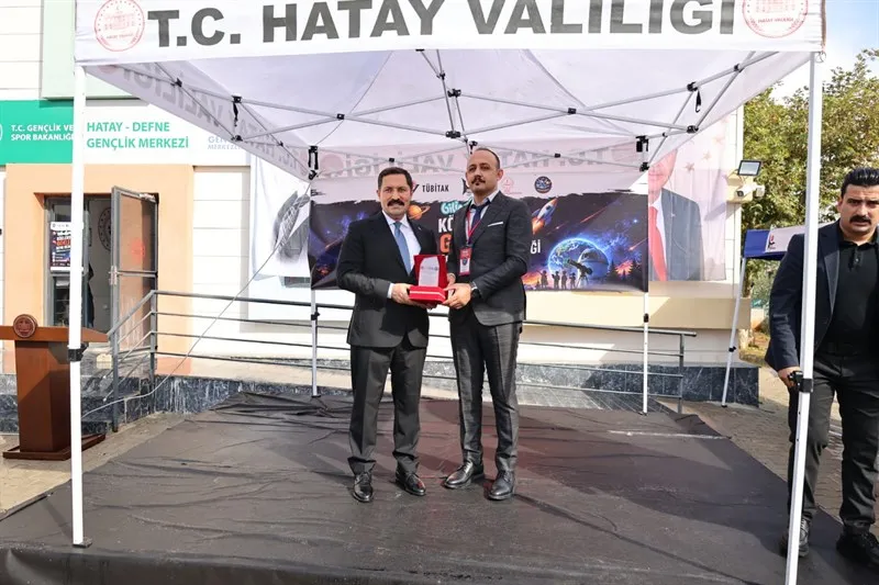 Hatay’da “Köklerden Göklere Defne Bilim Şenliği” açılışı yapıldı