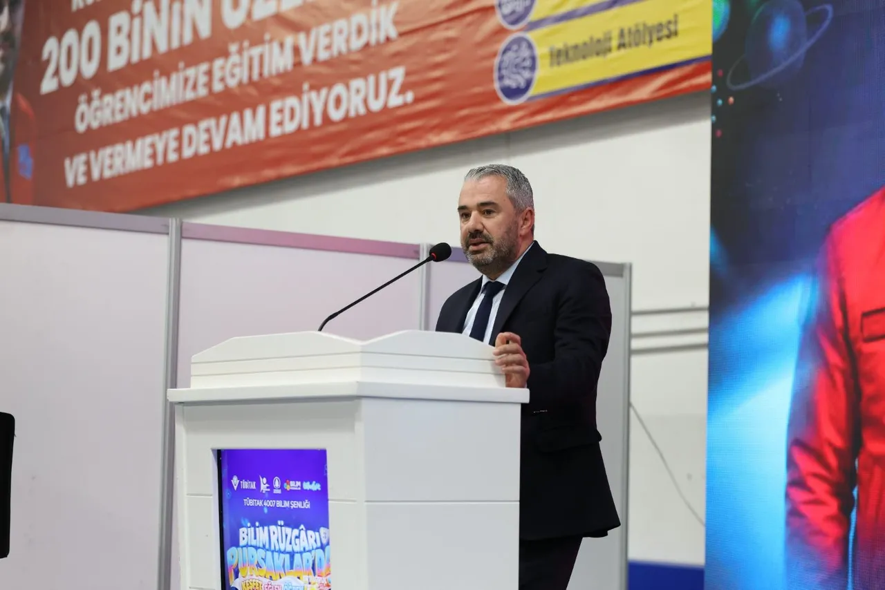 Pursaklar’da bilimin ışığı yükseliyor