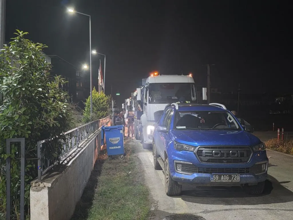 Tekirdağ'dan İstanbul'a dayanışma eli: Büyükşehir ekipleri afet bölgesine sevk edildi