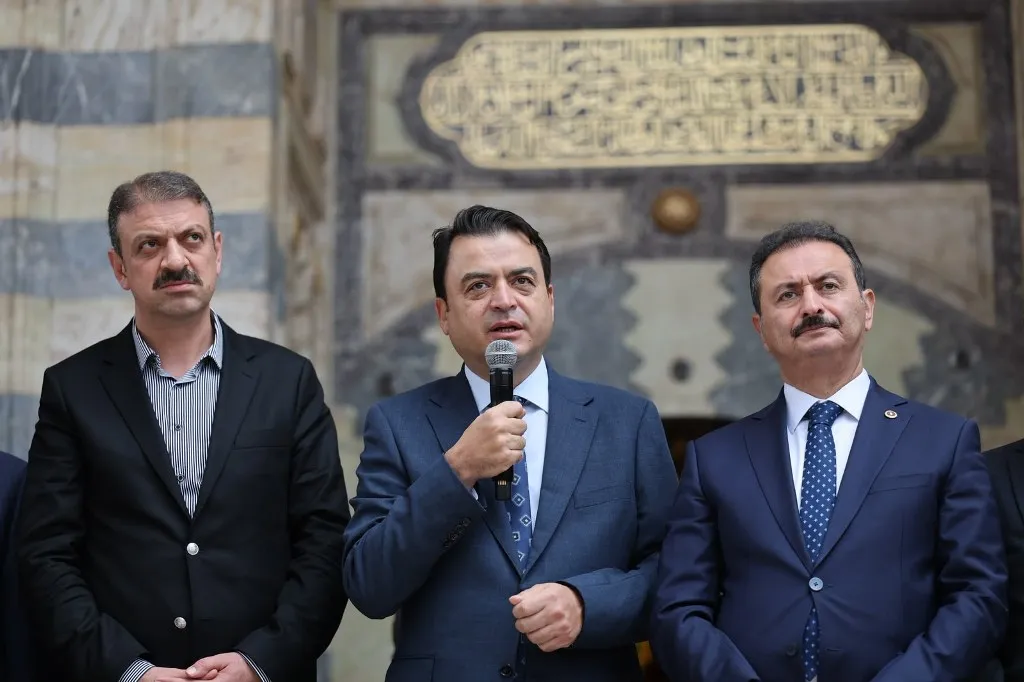 Gülbahar Hatun Camii yeniden ibadete açıldı