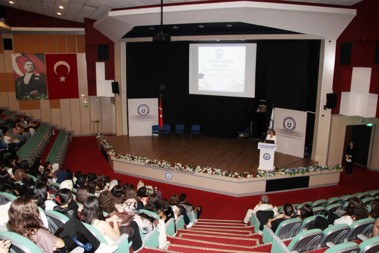 Adnan Menderes Üniversitesinde 2026-2027 Akademik Yılı oryantasyon programları devam ediyor