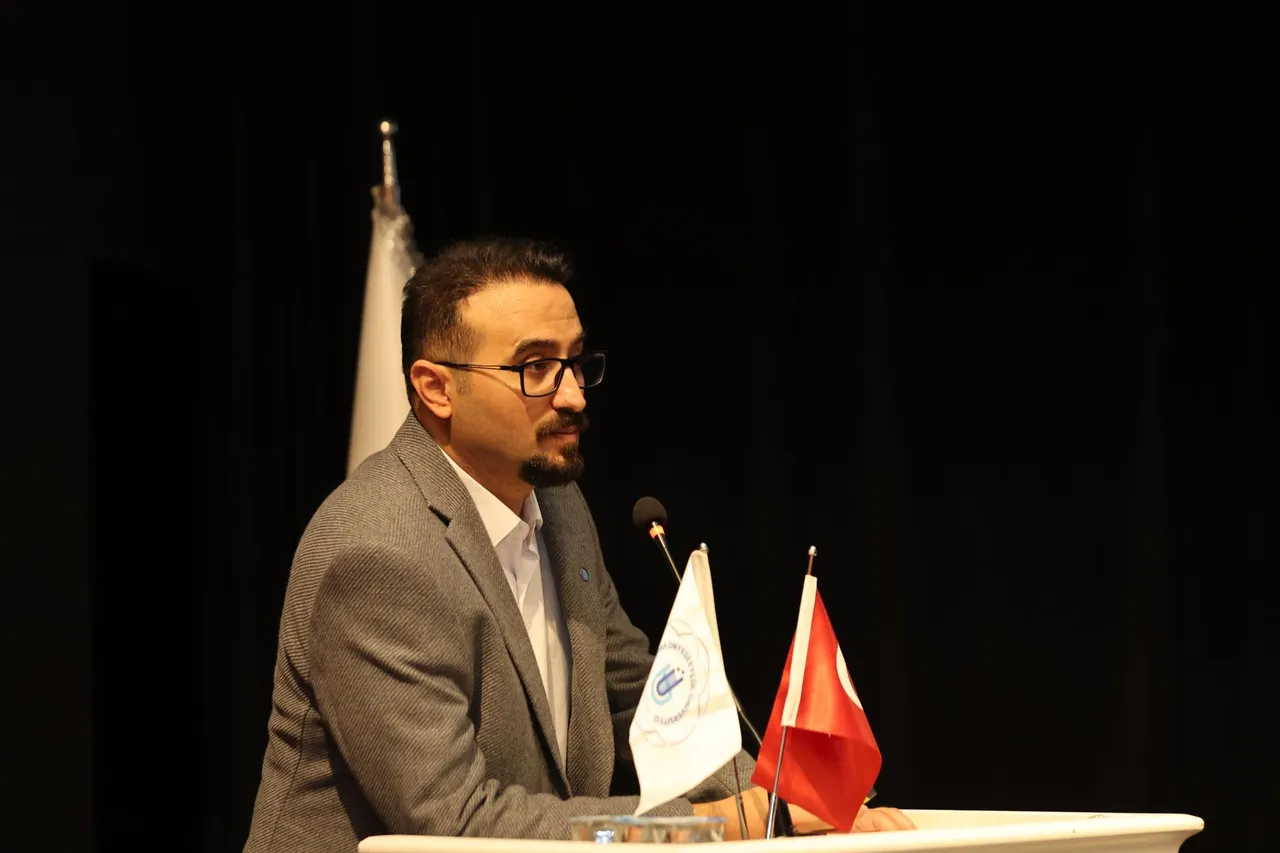 Bandırma Onyedi Eylül Üniversitesinde “Fark Et, Erken Yakala: Meme Kanserinde Bir Adım Önde Ol” etkinliği düzenlendi