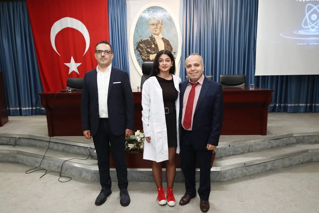 GAÜN kimya bölümünde ilk kez beyaz önlük giyme töreni düzenlendi