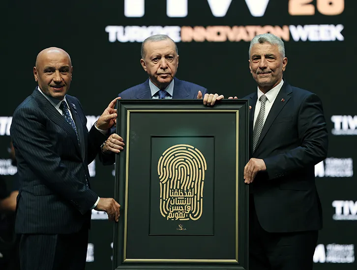 “Millî teknoloji hamlemizle muazzam bir araştırma geliştirme ve inovasyon altyapısı inşa ettik”