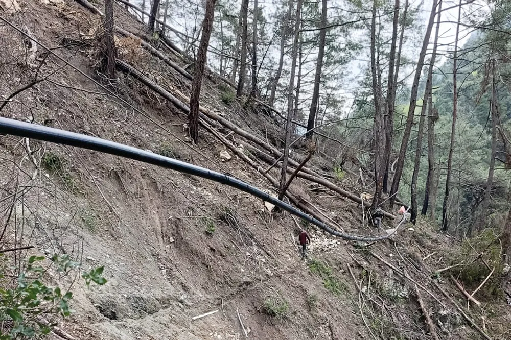 Dörtyol Karakese’de 500 metrelik içme suyu hattı yenilendi