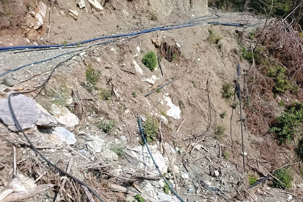 Dörtyol Karakese’de 500 metrelik içme suyu hattı yenilendi
